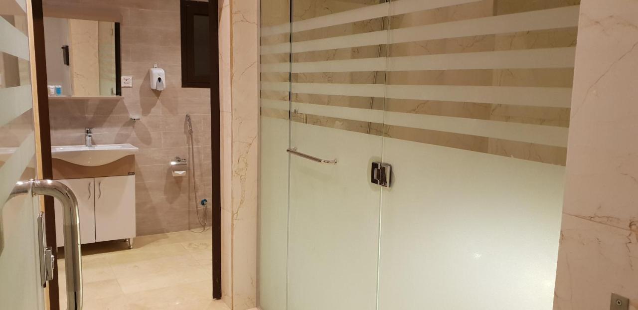 رحال البحر للشقق المخدومة Rahhal Albahr Serviced Apartments Djedda Buitenkant foto