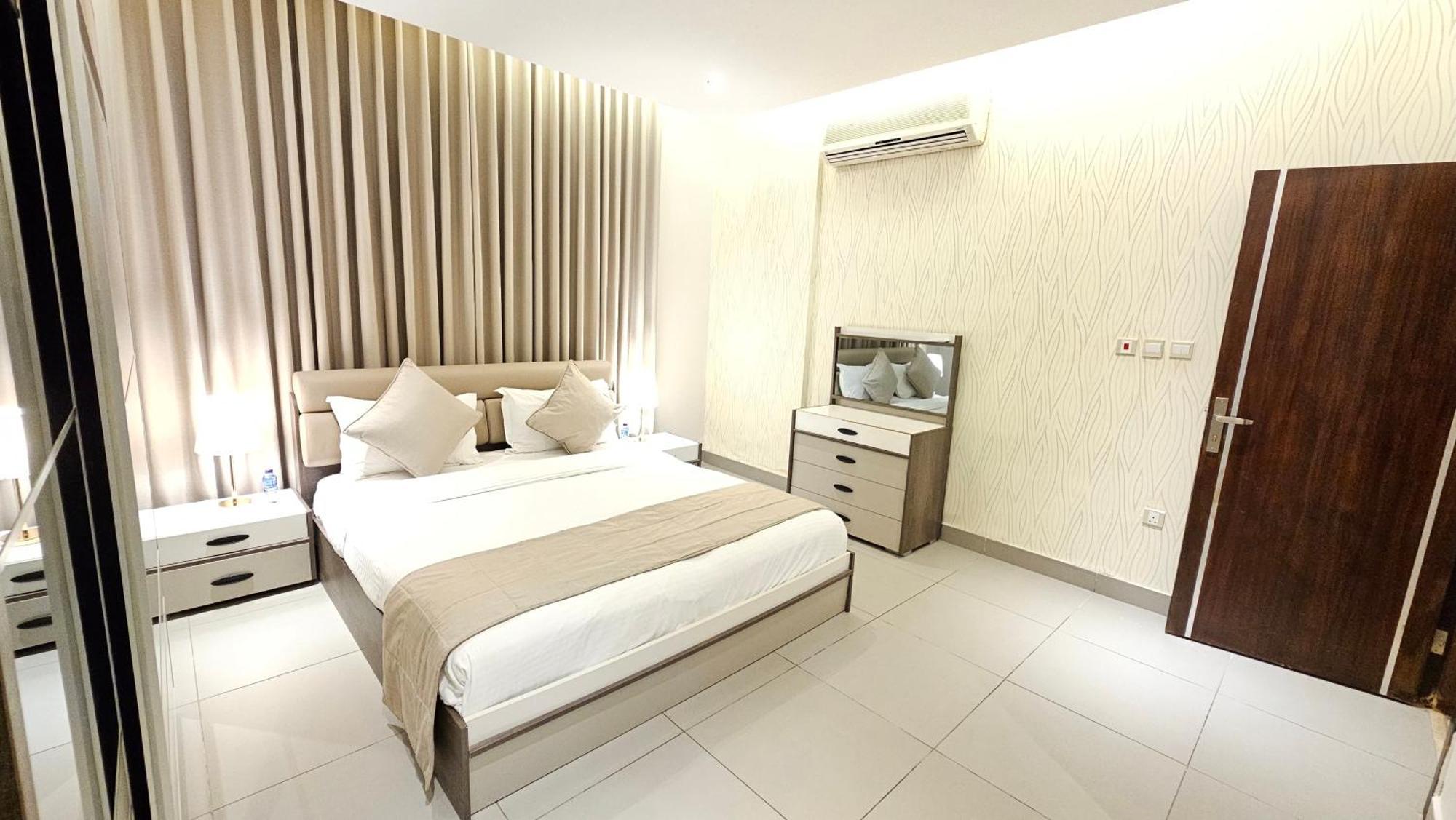 رحال البحر للشقق المخدومة Rahhal Albahr Serviced Apartments Djedda Buitenkant foto