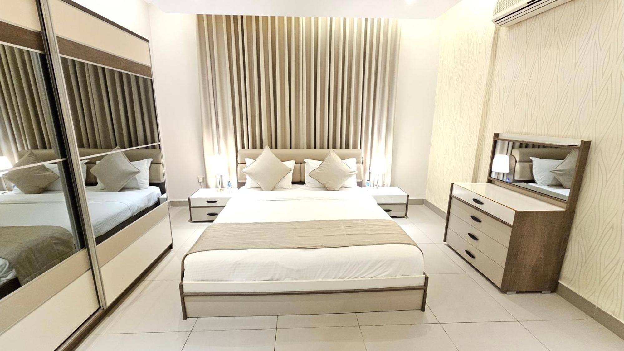 رحال البحر للشقق المخدومة Rahhal Albahr Serviced Apartments Djedda Buitenkant foto