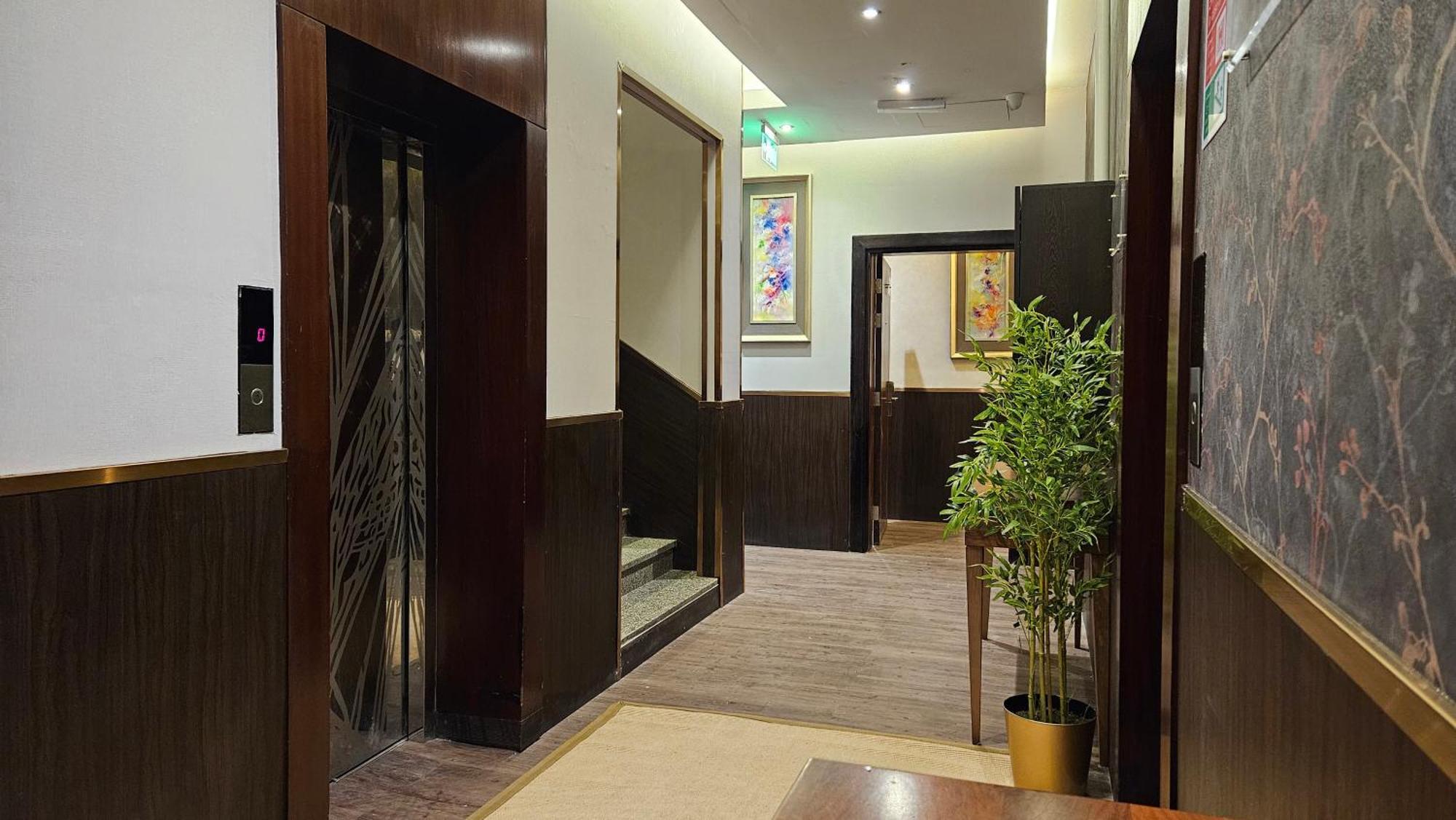 رحال البحر للشقق المخدومة Rahhal Albahr Serviced Apartments Djedda Buitenkant foto